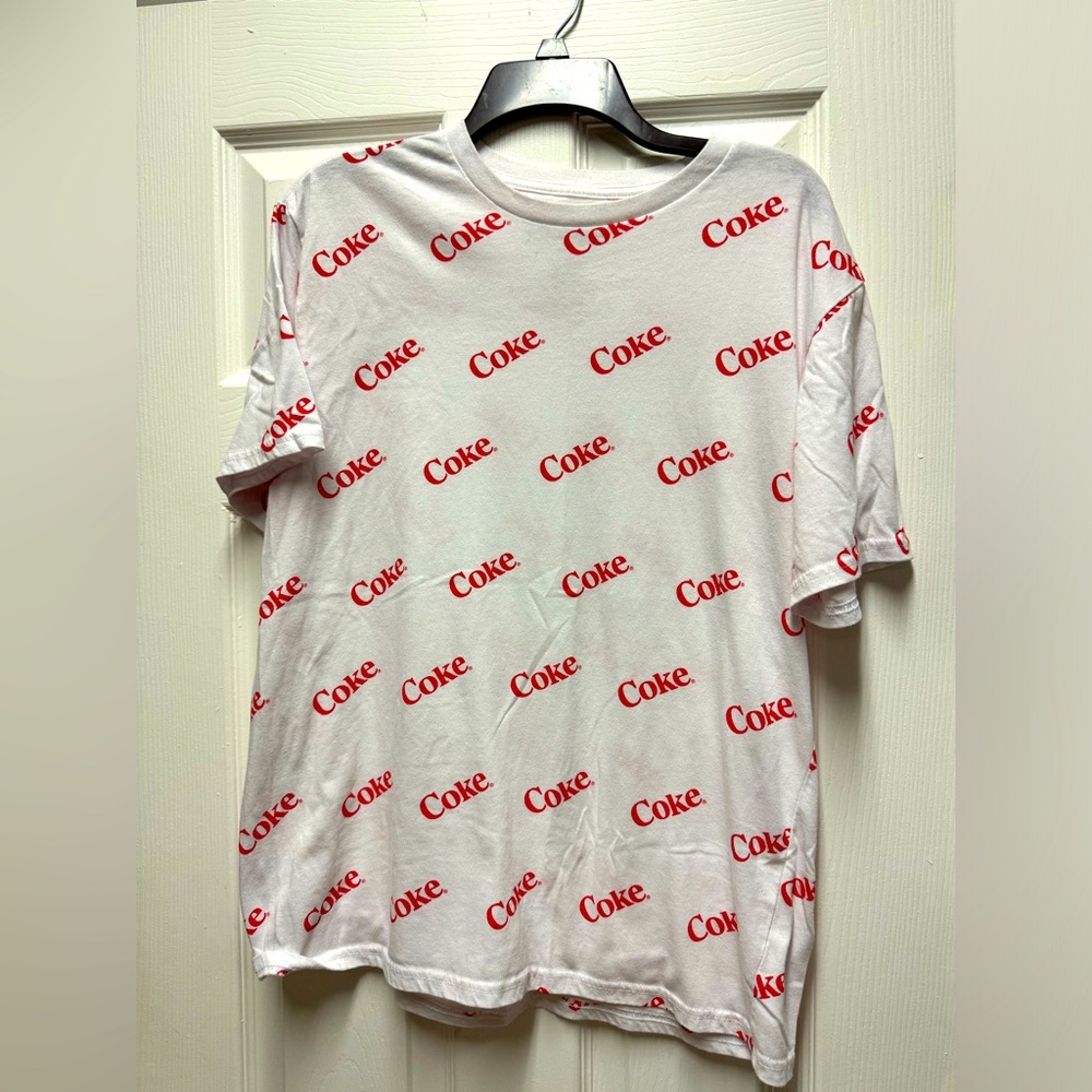 COCA COLA MEN'S COKE SHORT SLEEVE CREW NECK T-SHIRT SIZE L